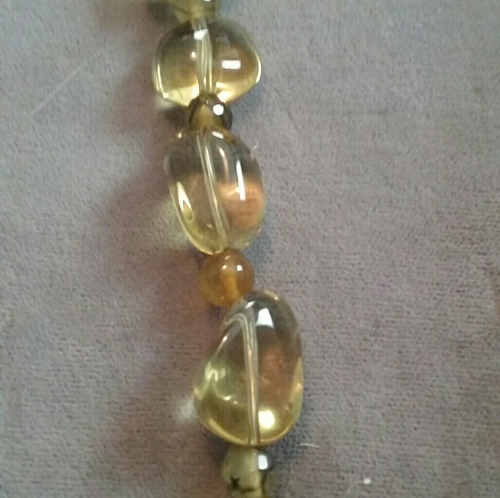 Necklace - Picture 3 of 4